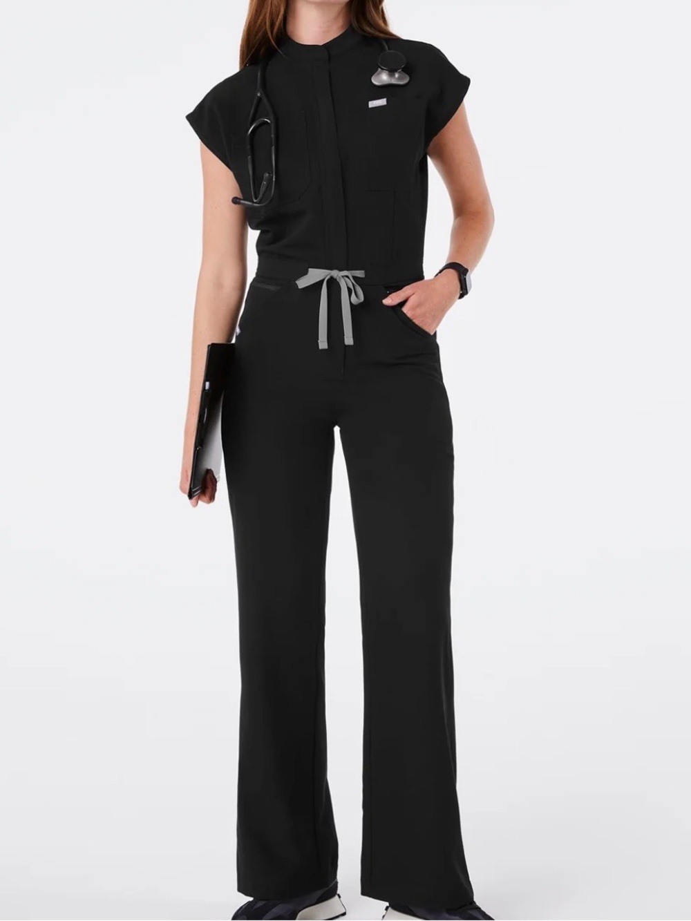 FIGS Rafaela wide leg scrubs jumpsuit black size Large Tall women’s